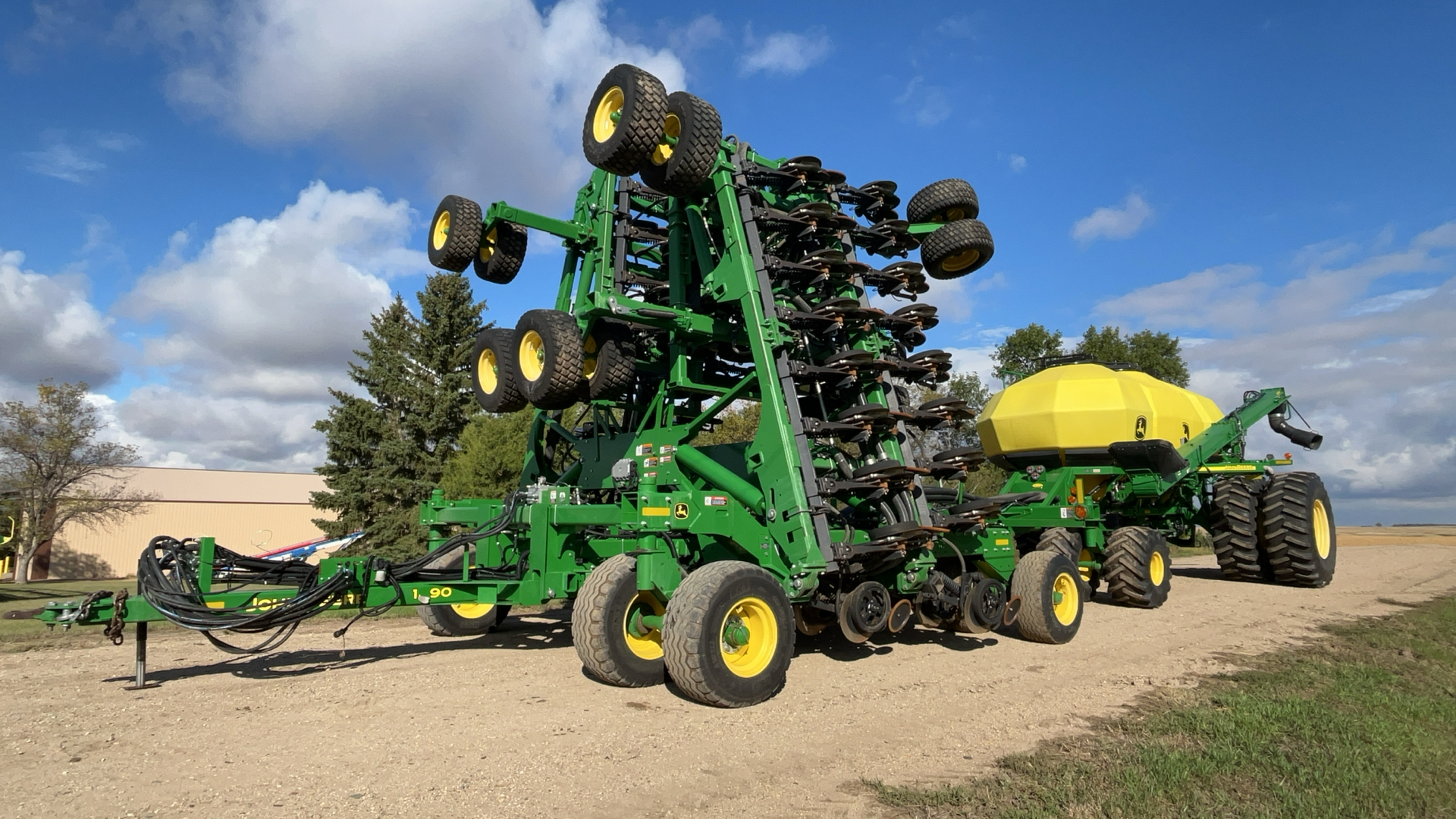 2018 John Deere 1890